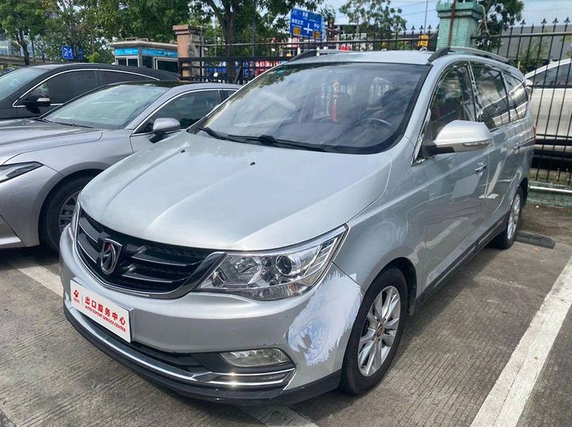 Baojun 730 2016 1.5T Manual Comfort 7-Seater